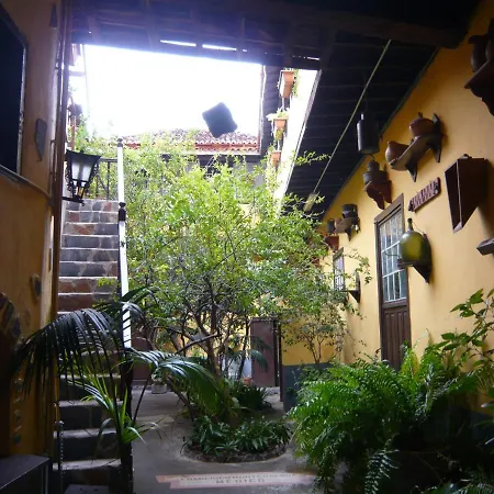 Mit Sonnenterrasse Und Panorama - Meerblick, 5 Min. Von Hafen + Apartamento