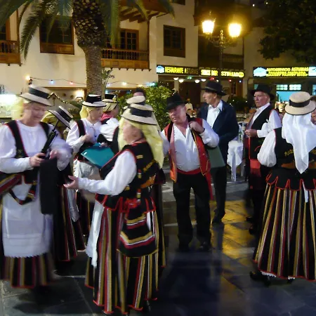 Lejlighed Mit Sonnenterrasse Und Panorama - Meerblick, 5 Min. Von Hafen + Acantilado de los Gigantes