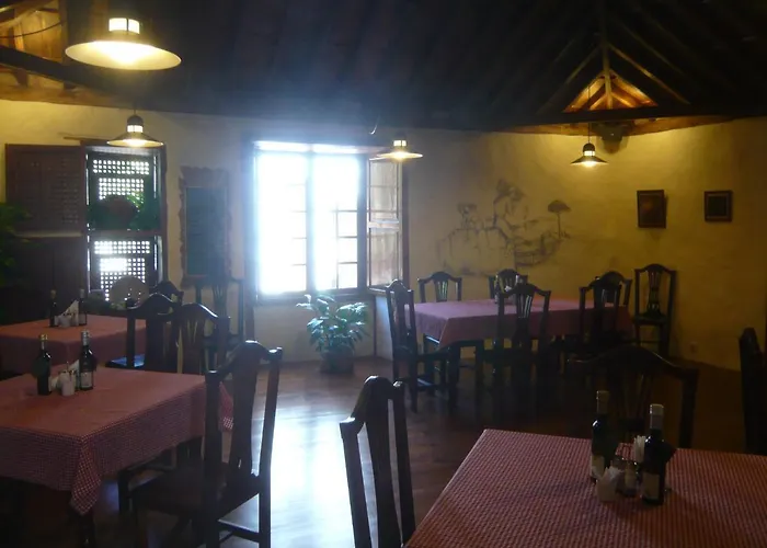 Mit Sonnenterrasse Und Panorama - Meerblick, 5 Min. Von Hafen + *