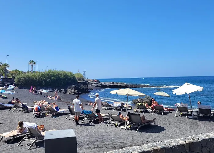 Mit Sonnenterrasse Und Panorama - Meerblick, 5 Min. Von Hafen +