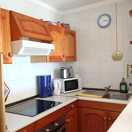 Mit Sonnenterrasse Und Panorama - Meerblick, 5 Min. Von Hafen + Апартаменты *