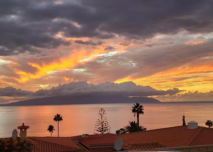 Mit Sonnenterrasse Und Panorama - Meerblick, 5 Min. Von Hafen + Διαμέρισμα Acantilado de los Gigantes